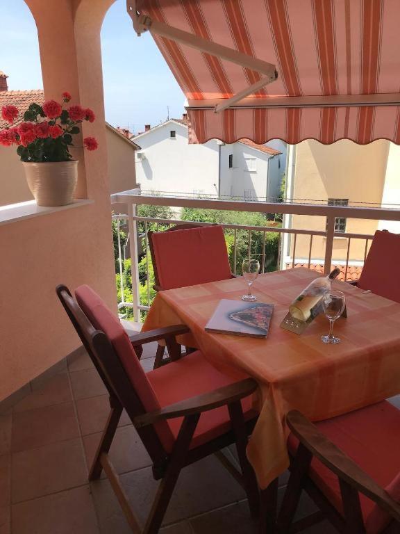 Apartment House Maric *