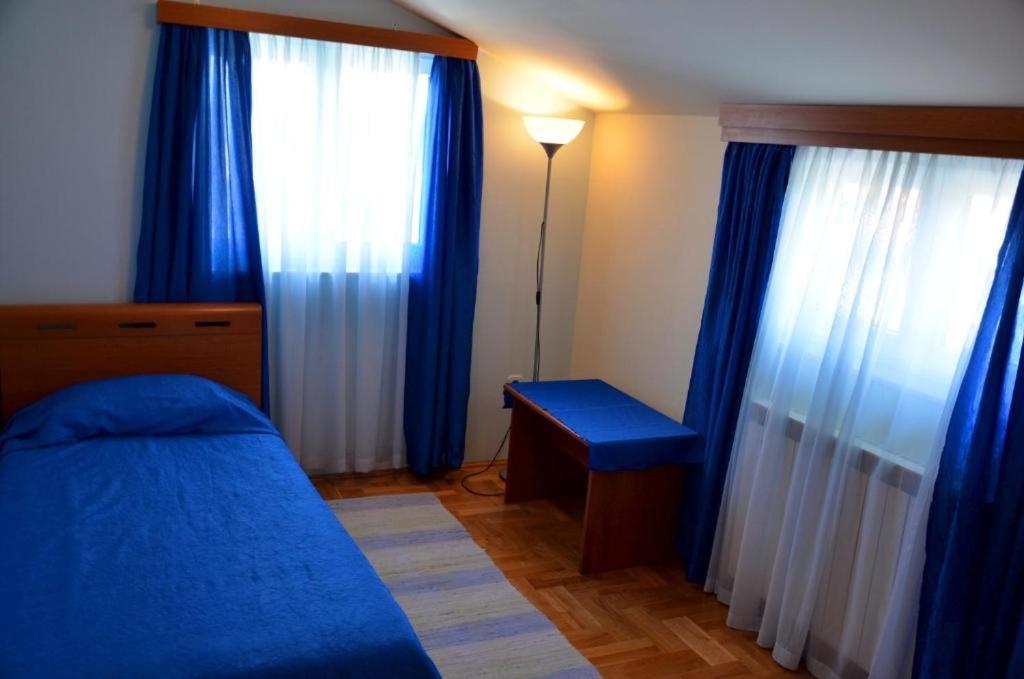 Apartment House Maric *